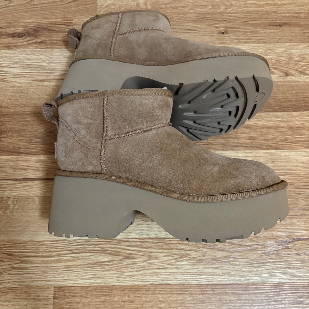 UGG Classic Ultra Mini New Heights Suede Platform Boots - Picture 10 of 13